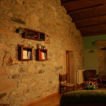 Rectoral De Goian Guest House Саррия Екстериор снимка