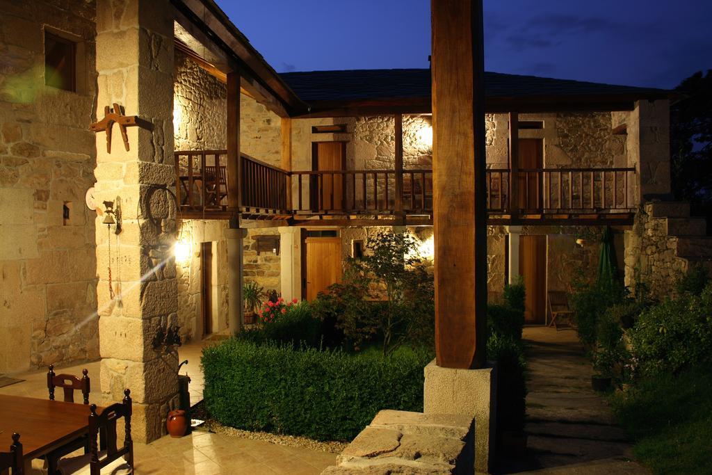 Rectoral De Goian Guest House Саррия Екстериор снимка
